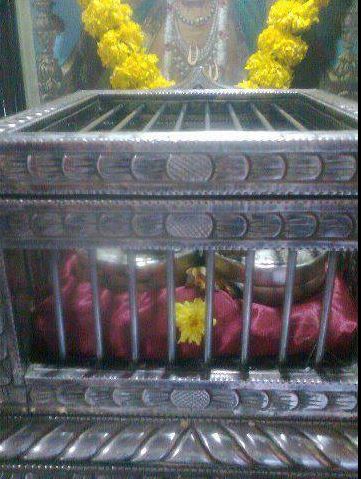 Swami samarth atmaling paduka given by swami to swamisut in chembur mumbai